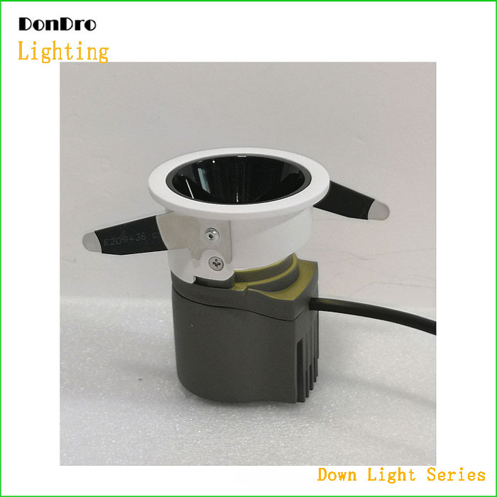 Recessed Down Light