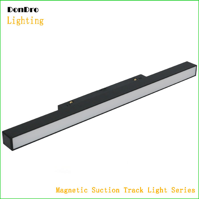 Magnetic suction track light