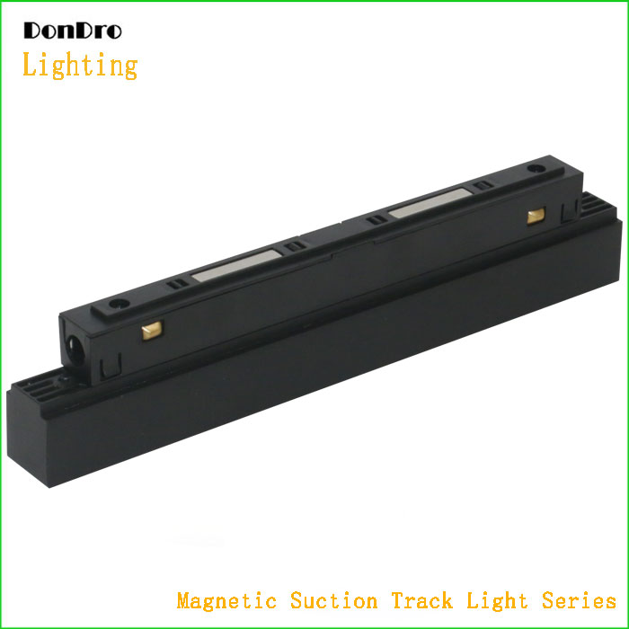 Magnetic suction track light