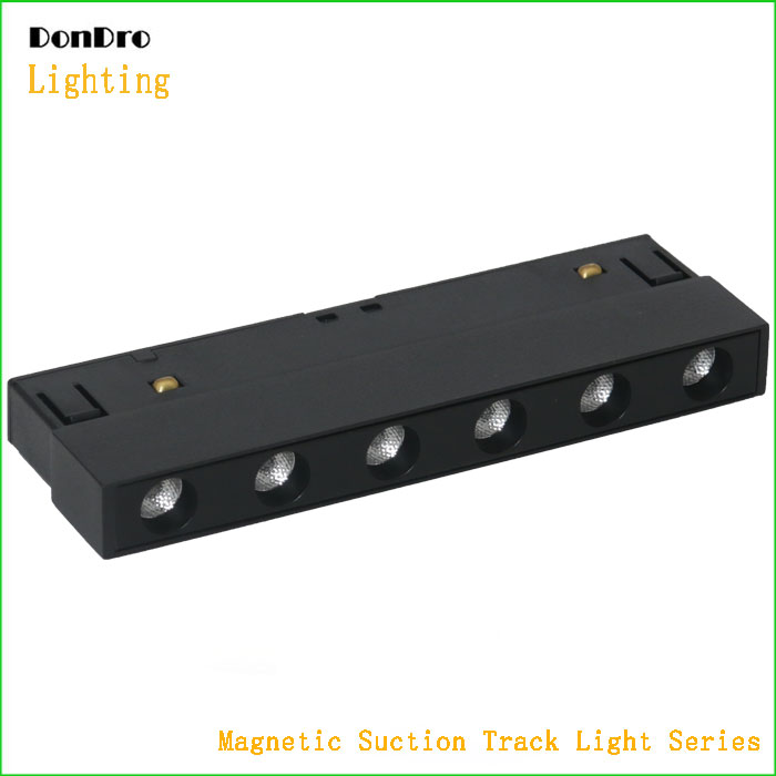 Magnetic suction track light