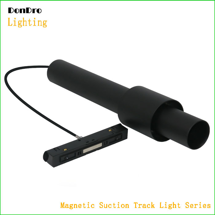 Magnetic suction track light